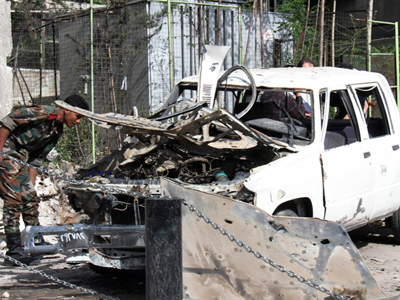 Έπτα νεκροί και 100 τραυματίες από την έκρηξη στη Συρία