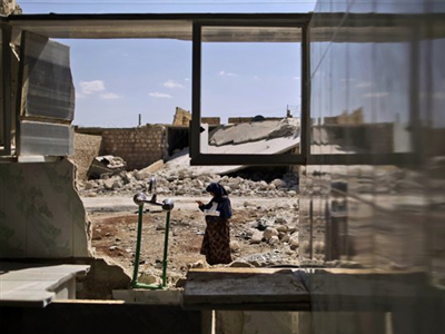 Συρία: Συνεχίζεται ο βομβαρδισμός της Δαμασκού και του Χαλεπιού