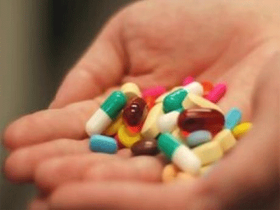 Απόπειρα αυτοκτονίας με χάπια και ακουαφόρτε