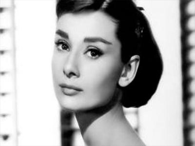 Σαν σήμερα «έφυγε» η σταρ του κινηματογράφου Όντρεϊ Χέπμπορν