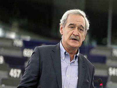 Χουντής για σημερινό Eurogroup: Δύσκολα θα βρεθεί κοινός τόπος μεταξύ Ελλάδας και Ευρώπης