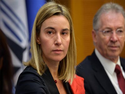 Βρυξέλλες: Δεν θα αρθούν οι κυρώσεις σε βάρος της Ρωσίας