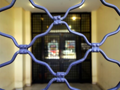 Λειτουργούσαν σφραγισμένο μαγαζί