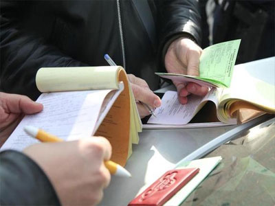 Εξήντα αυτοκίνητα για τους επιθεωρητές εργασίας