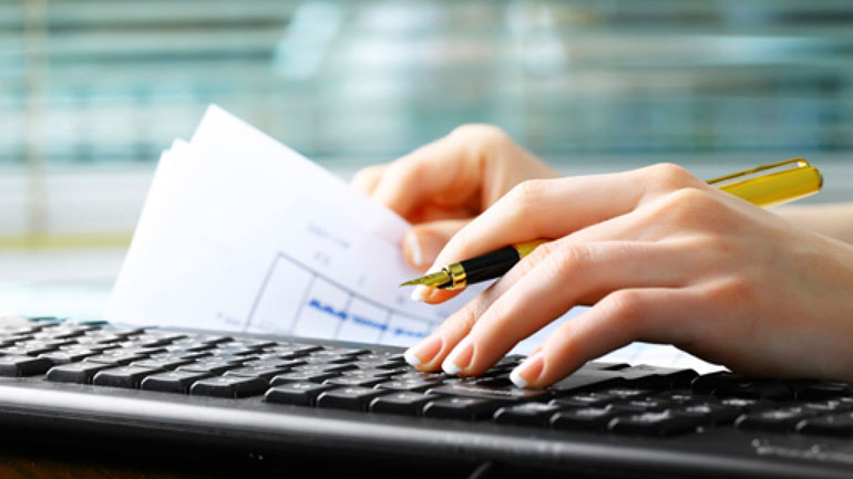 Ηλεκτρονικά θα γίνονται οι συναλλαγές επιχειρηματιών με το ΓΕΜΗ