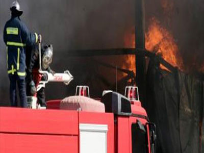 Ζημιές σε διαμέρισμα από πυρκαγιά στο Βόλο