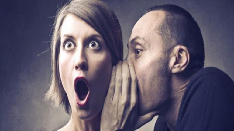 Το κουτσομπολιό μας φτιάχνει την διάθεση