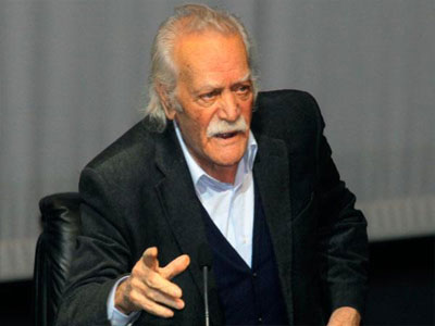 Γλέζος: Αν μας εξαναγκάσουν σε έξοδο από το ευρώ «θα γίνει σε ζημιά τους»