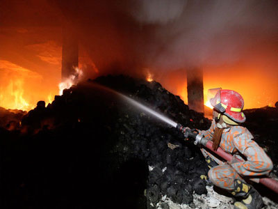 Φωτιά σε εργαστήριο ζαχαροπλαστικής στην Αλεξανδρούπολη