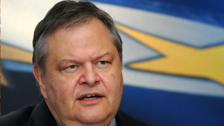 Επίθεση από Βενιζέλο στον ΣΥΡΙΖΑ για τις παρελάσεις