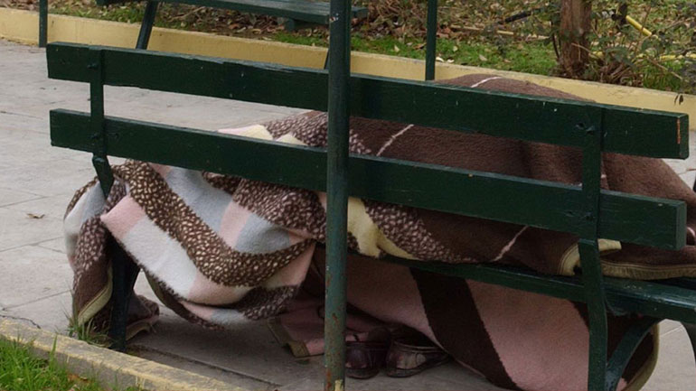 Ηράκλειο: Άστεγος άφησε την τελευταία του πνοή σε παγκάκι Ηράκλειο: Άστεγος άφησε την τελευταία του πνοή σε παγκάκι