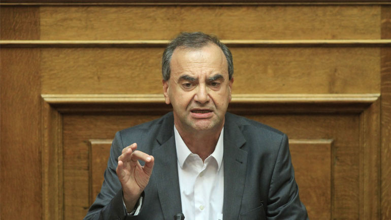 Κόβονται οι πρόωρες συντάξεις σε τράπεζες και ΔΕΚΟ