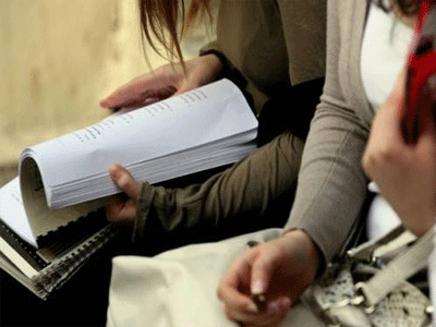 Σε καθεστώς ομηρείας 22.500 απόφοιτοι ΙΕΚ