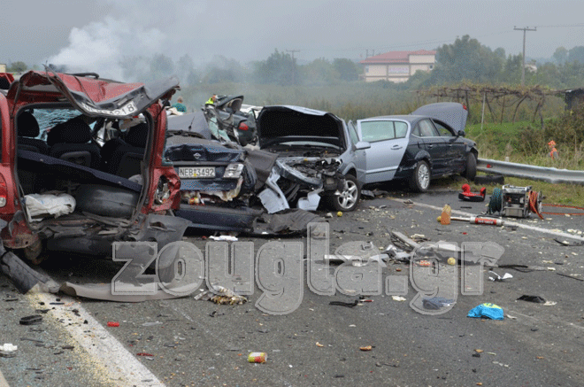 Απίστευτη καραμπόλα στην Εγνατία