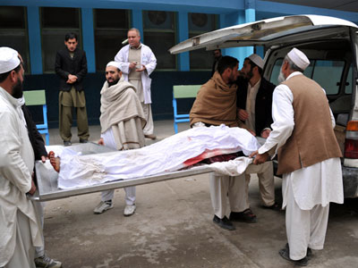 Δέκα νεκροί και 12 τραυματίες από νάρκη