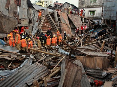 Μπανγκλαντές: Συνελήφθη ο ιδιοκτήτης του κτιρίου που κατέρρευσε