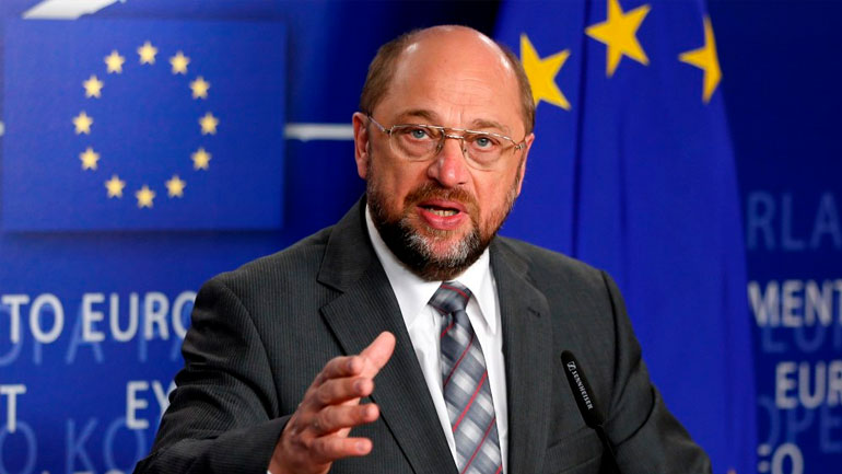 Σουλτς: Ο Τσίπρας να ζητήσει από τον λαό να αποδεχθεί την χρηματοδότηση των θεσμών Σουλτς: Ο Τσίπρας να ζητήσει από τον λαό να αποδεχθεί την χρηματοδότηση των θεσμών