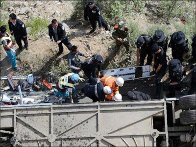 Κίνα: 44 νεκροί από πτώση λεωφορείου