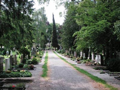 Κλέβουν μέχρι και καντήλια