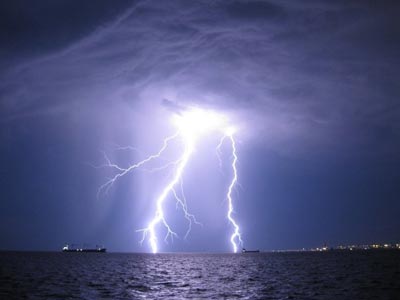 Δεκατρείς νεκροί απο κεραυνό