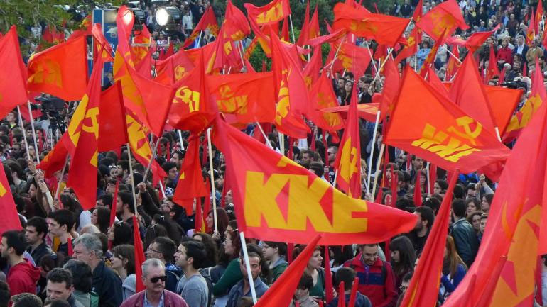 ΚΚΕ: Η κυβέρνηση θέλει ο ένας να «καρφώνει» τον άλλο