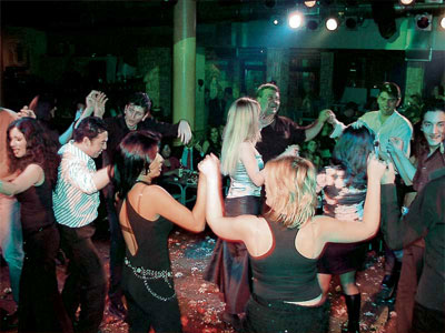 Έλεγχοι της Οικονομικής Αστυνομίας σε κέντρα διασκέδασης