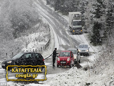 Στο έλεος του χιονιά οι οδηγοί στη Νεμέα