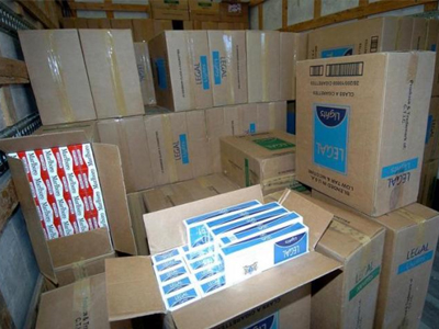 Πουλούσαν λαθραία τσιγάρα