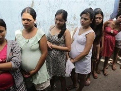 Κλείνει το «εργοστάσιο μωρών» στην Ταϊλάνδη