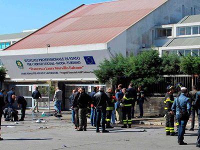 Παράφρων πίσω από την έκρηξη στο Μπρίντιζι;