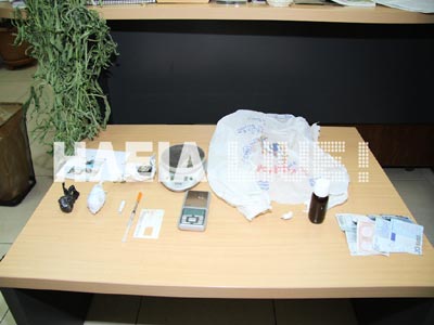 Γαστούνη: Έκαναν ουρά για ναρκωτικά έξω από στάβλο