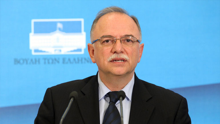 Παπαδημούλης: Μέρκελ – Σόιμπλε επιδιώκουν να ρίξουν την κυβέρνηση