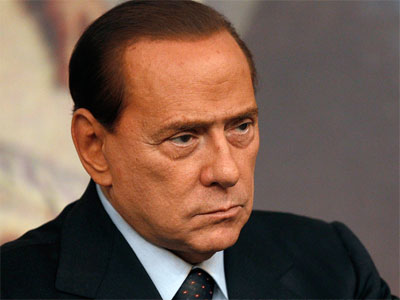 Οργή προκάλεσαν τα σχόλια του Μπερλουσκόνι για τα στρατόπεδα θανάτου