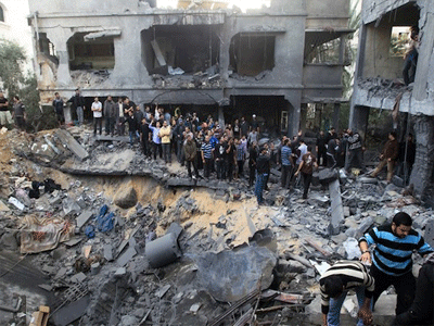 Κλιμακώνει τη χερσαία επιχείρηση στη Γάζα το Ισραήλ