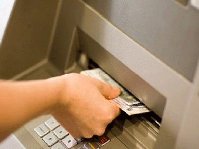 Ποια ATM δεν θα δίνουν χρήματα το τριήμερο της 28ης Οκτωβρίου