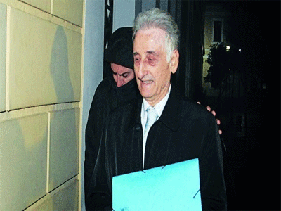 Εξοπλιστικά: Βολές κατά Κάντα από τον Σ. Μεταξά