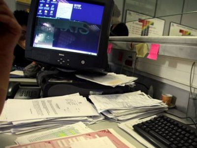 Τι ισχύει με τις κατασχέσεις της εφορίας Τι ισχύει με τις κατασχέσεις της εφορίας