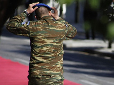 Στρατιωτικός κατηγορείται για παιδική πορνογραφία