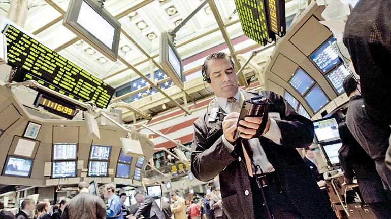 Wall Street Journal: Κερδισμένα τα αμερικανικά ομόλογα από την ελληνική κρίση