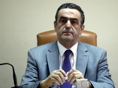 «Θα δώσω τέλος στο πρόβλημα με τις προσωρινές διαταγές»