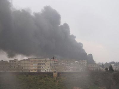 Σφοδροί βομβαρδισμοί στα περίχωρα στη βόρεια Συρία