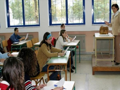 Εγκαταλείπουν τα ιδιωτικά σχολεία λόγω κρίσης