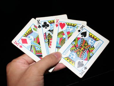 Κόρινθος: Οκτώ συλλήψεις για παράνομο τζόγο