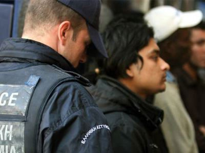 Κομοτηνή: Προωθούσε μετανάστες χωρίς έγγραφα