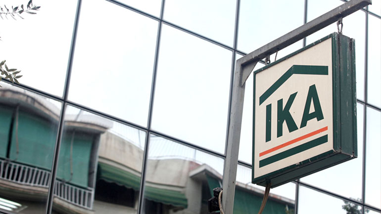 Εξαρθρώθηκε κύκλωμα που εμπλέκεται σε απάτες και πλαστογραφίες σε βάρος του Ι.Κ.Α. και του Ο.Α.Ε.Ε. Εξαρθρώθηκε κύκλωμα που εμπλέκεται σε απάτες και πλαστογραφίες σε βάρος του Ι.Κ.Α. και του Ο.Α.Ε.Ε.