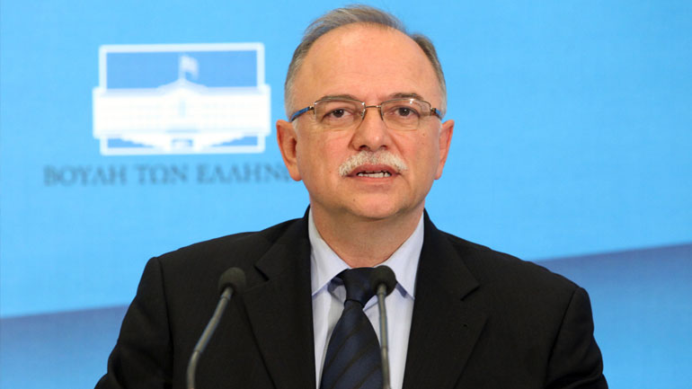 Παπαδημούλης: Η κυβέρνηση θα φέρει συμφωνία που θα βάζει φρένο στον κατήφορο