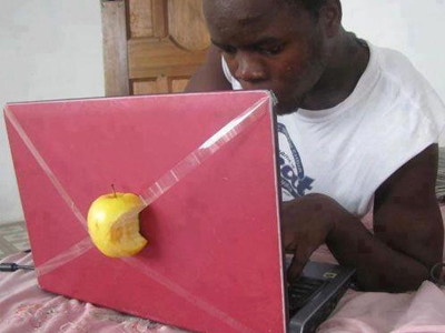 Όταν δεν έχεις Apple απλά το δημιουργείς…