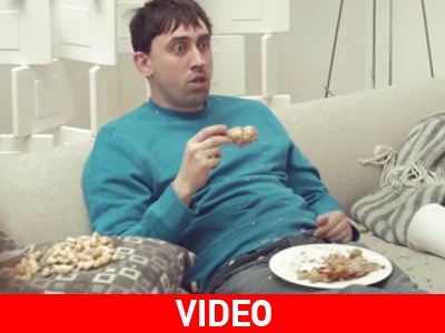 Διαφήμιση σεξιστικού περιεχομένου προκαλεί