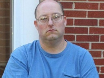 Κανίβαλος ετοιμαζόταν να βιάσει και να φάει παιδιά Κανίβαλος ετοιμαζόταν να βιάσει και να φάει παιδιά