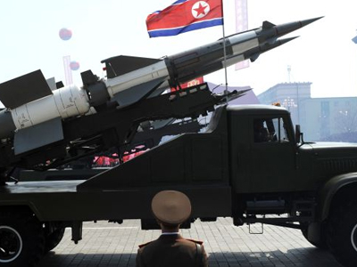 Η Β. Κορέα μετακίνησε πυραύλους από τις ακτές της